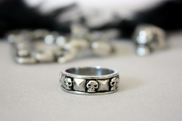 bague-skulls