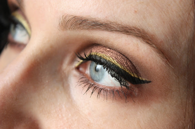 maquillage-reveillon naked-heat-makeup