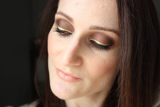 party-makeup-double-liner maquillage-reveillon