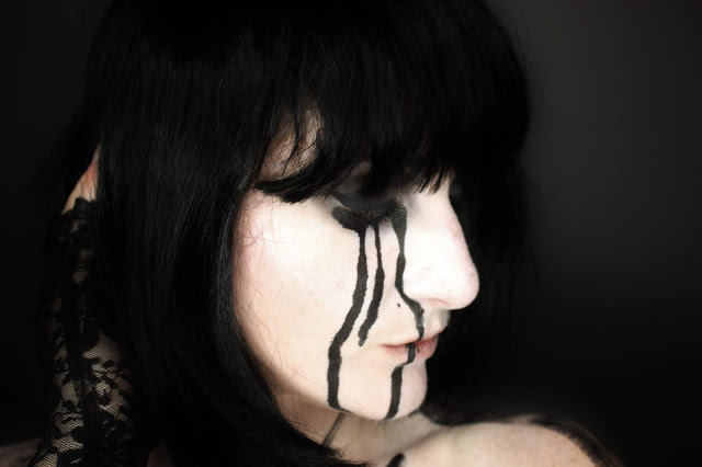 maquillage-sombre maquillage-artistique-sombre