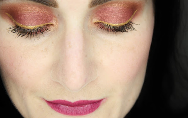 maquillage-prune-liner-or