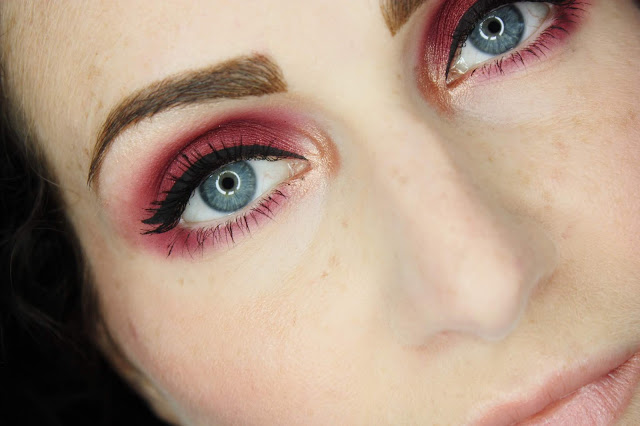 rose-gold-remastered-huda-beauty maquillage-palette-rose-gold-huda-beauty