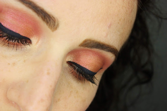 tuto-makeup-huda-beauty maquillage-rose-gold-remastered-palette