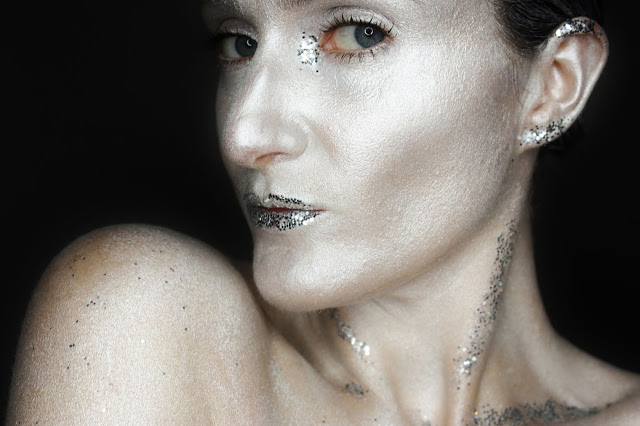 silver-makeup