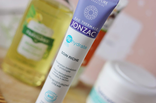 eau-thermale-jonzac-rehydrate rehydrate-soin-riche-jonzac