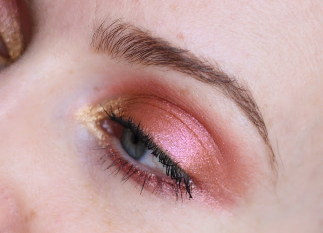 maquillage-rose-et-or
