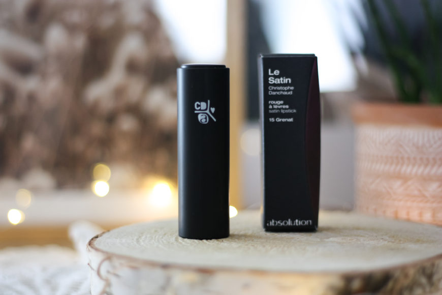 rouge-a-levres-absolution-teinte-grenat